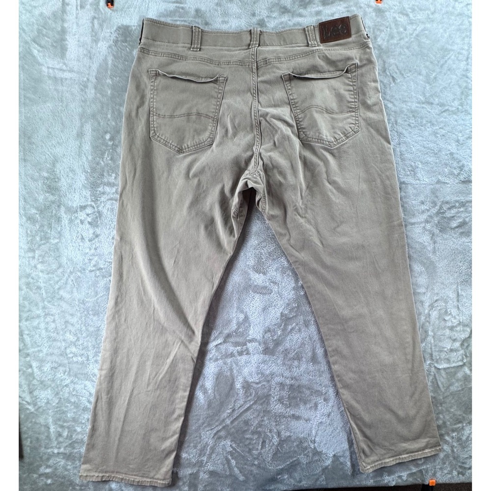 Lee Extreme Motion Pants Mens 44x32 Straight Taper Khaki Stretch Casual Work - Picture 13 of 13